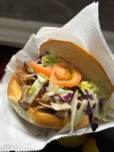 Frisch zubereiteter Berlinzer Döner